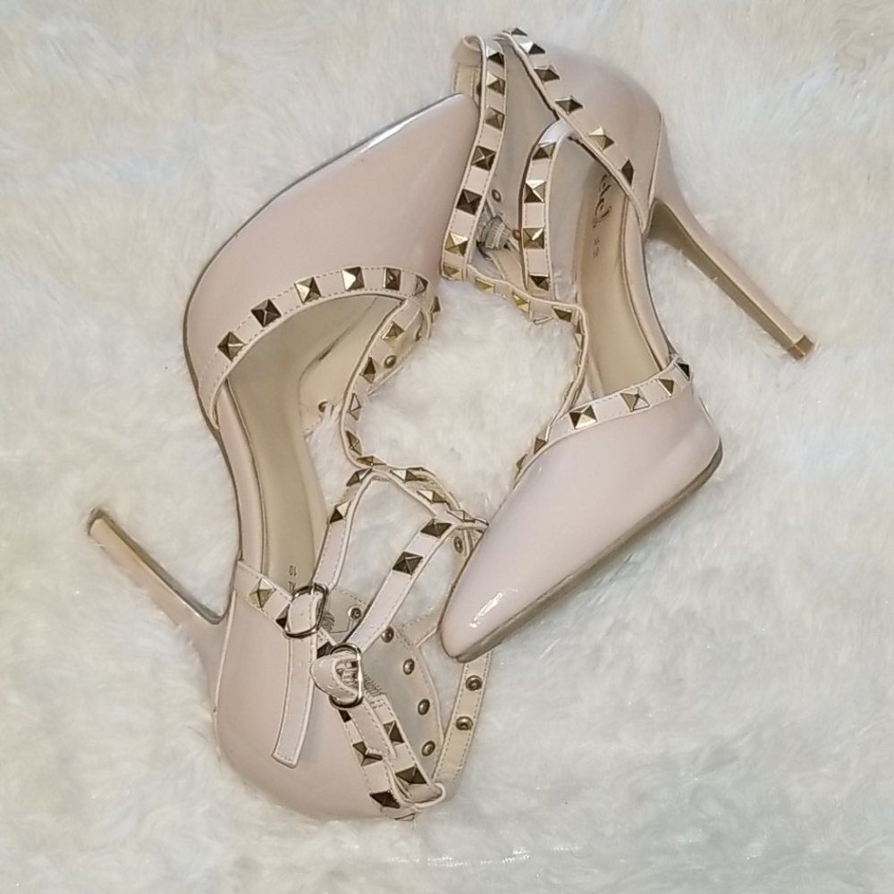 Rue21 Nude Heels